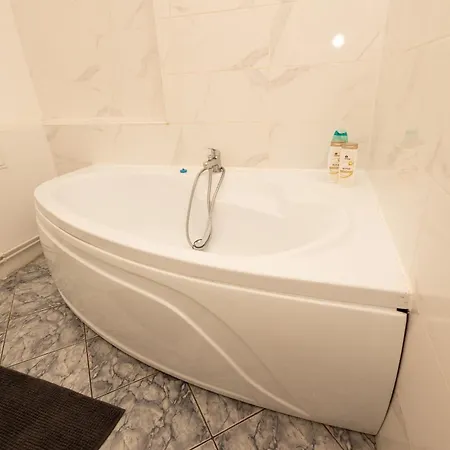 Art Unirii * Βουκουρέστι